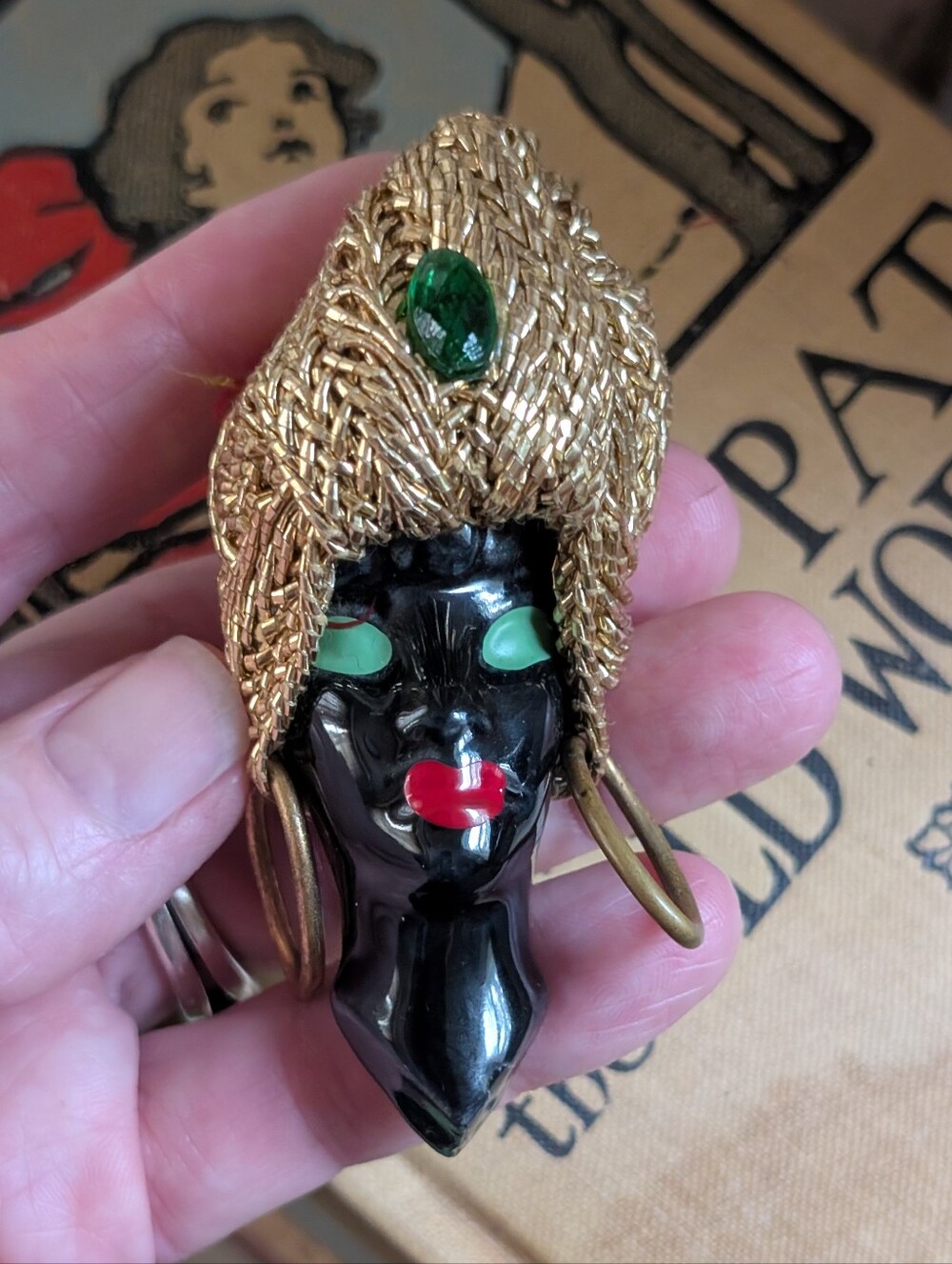 Vintage ethnic lady face brooch pin, ceramic handmade woman w turbin pin - Picture 3 of 6